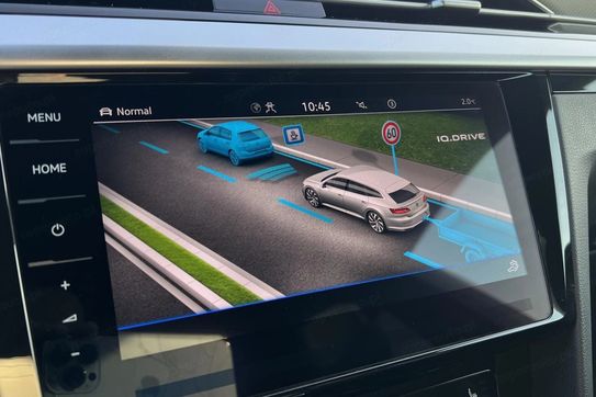 Volkswagen Arteon 2.0 TDI R-Line DSG