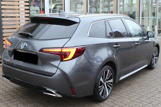 Toyota Corolla Style 1.8 Hybrid