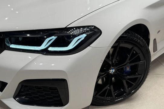 BMW Seria 5 518d M Sport