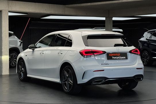 Mercedes Klasa A 250 e PHEV AMG Line