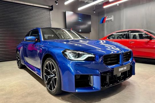 BMW Seria 2 M2