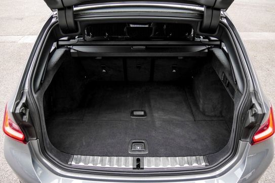 BMW Seria 3 Touring 330i xDrive M Sport
