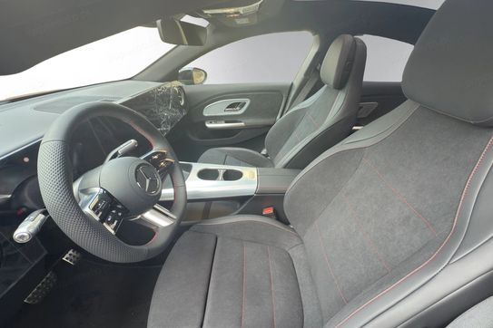 Mercedes CLA 180 AMG Line