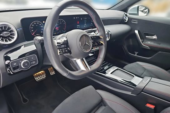 Mercedes Klasa A 200 AMG Line