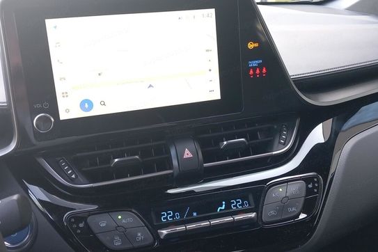 Toyota C-HR 1.8 Hybrid Style