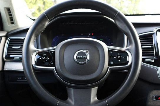 Volvo XC90 T8 AWD Plug-In Hybrid Ultimate Dark 7os aut