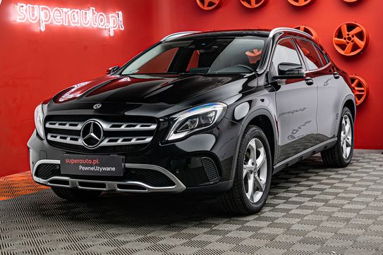 Mercedes GLA 200 7G-DCT