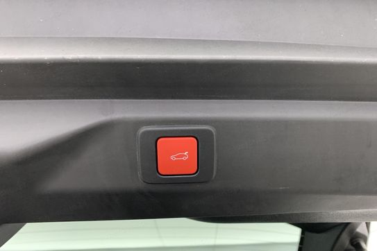 Peugeot 3008 GT 1.2 mHEV e-DCS6