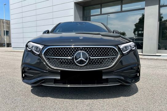 Mercedes Klasa E 220 d  4-Matic AMG