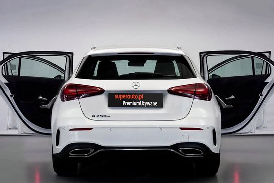 Mercedes Klasa A 250 e AMG Line