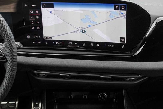 Audi A6 TDI quattro S line Avant