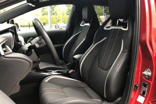 Toyota Corolla 1.8 Hybrid GR Sport Dynamic