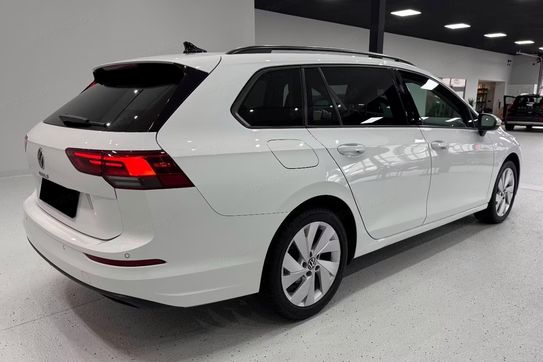 Volkswagen Golf VIII 1.5 TSI Life Plus