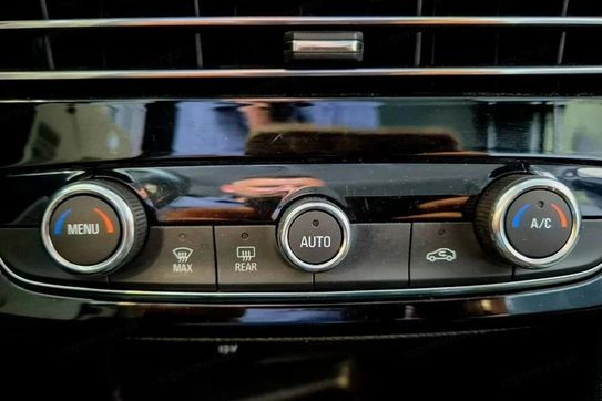 Opel Mokka 1.2 T Elegance S&S