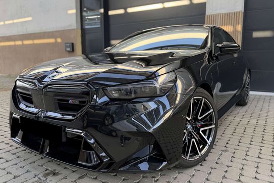 BMW Seria 5 M5