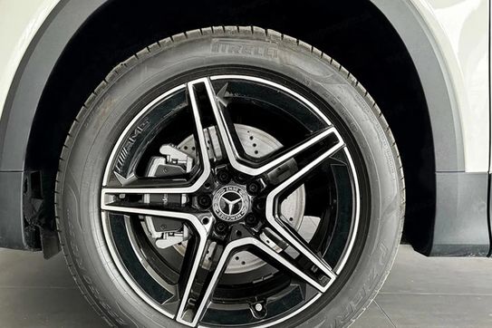 Mercedes GLB 220  4-Matic AMG Line