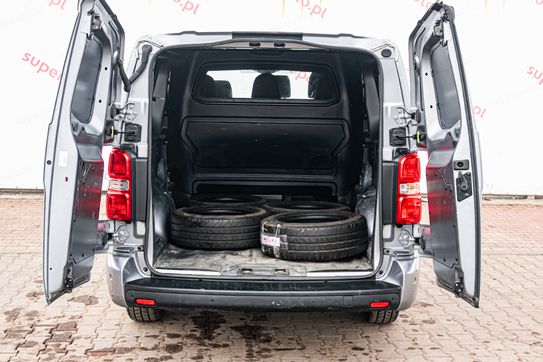 Opel Vivaro L2H1 Zabudowa Brygadowa