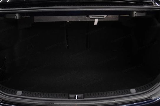 Mercedes Klasa E 220 d 4MATIC AMG Line