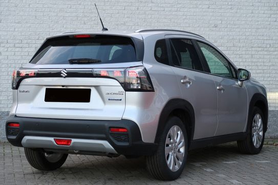 Suzuki S-Cross 1.5 Strong Hybrid Premium AGS