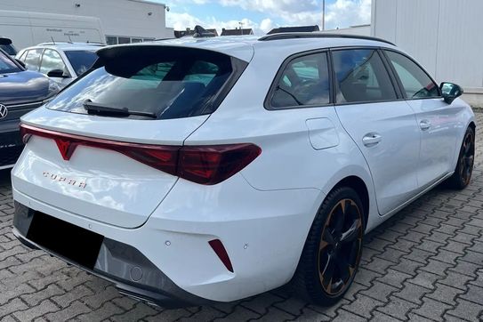 Cupra Leon Sportstourer 1.5 eTSI mHEV DSG