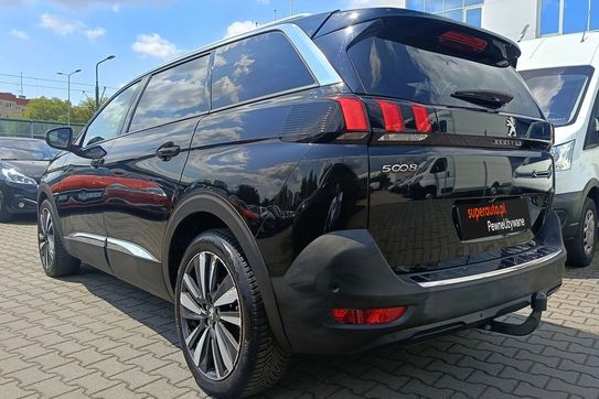 Peugeot 5008 1.6 Puretech Allure S&S EAT8