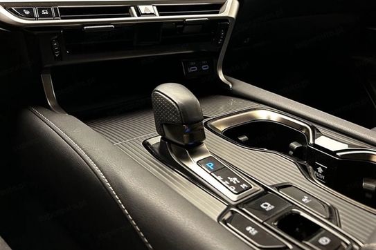 Lexus RX 500h F Sport
