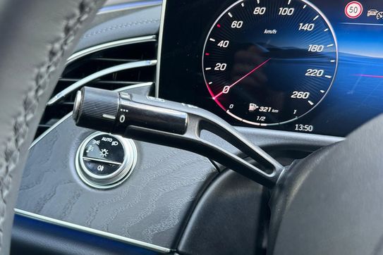 Mercedes Klasa E 300 e  4-Matic AMG