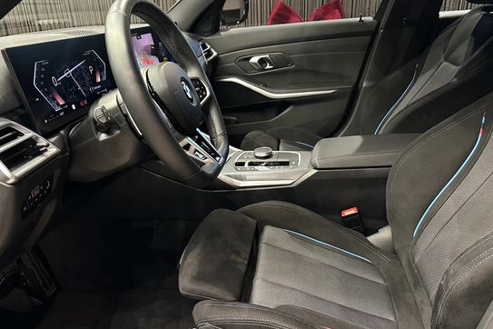BMW Seria 3 330i xDrive M Sport aut