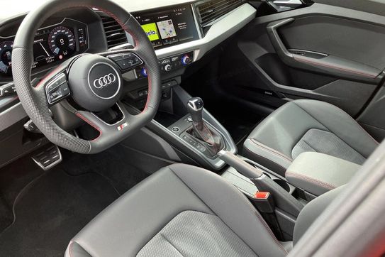 Audi A1 40 TFSI S-Line S tronic