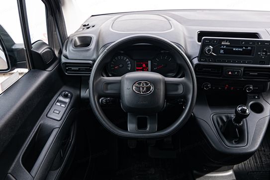 Toyota Proace City Long L2H1 Zabudowa Brygadowa