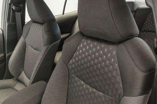 Toyota Corolla Comfort 1.5 benzyna