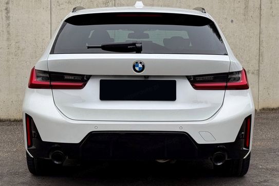 BMW Seria 3 Touring 330d xDrive M Sport