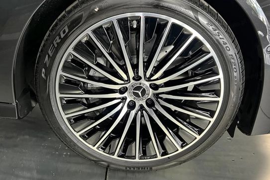 Mercedes E Klasa 220 d  4-Matic AMG