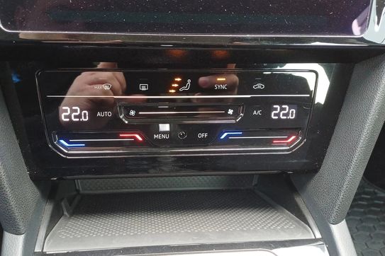 Volkswagen Passat 2.0 TDI Business DSG