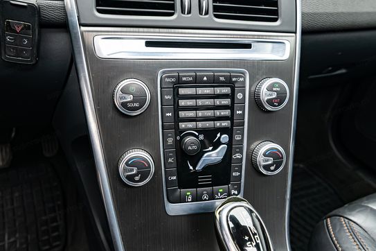 Volvo XC60 D4  Summum