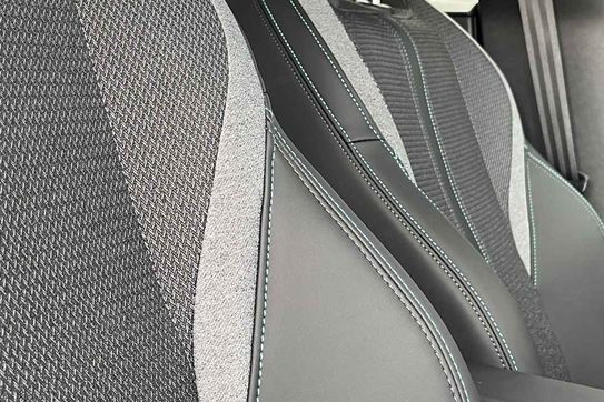 Peugeot 308 Allure EAT8 1.5 BlueHDi