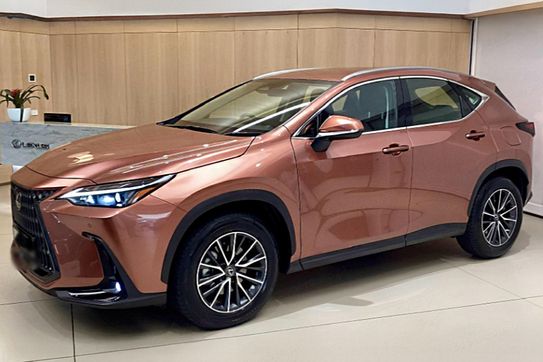 Lexus NX 350h Elegance 2.5 Hybrid