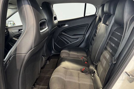 Mercedes GLA 200
