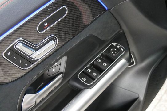 Mercedes GLA AMG 35 4-Matic