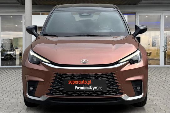 Lexus LBX Hybrid Cool