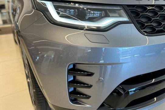 Land Rover Discovery V D250  Dynamic SE