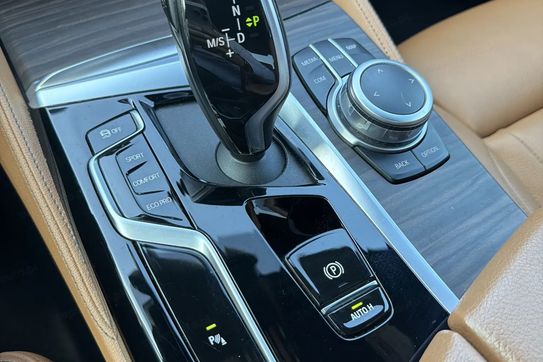 BMW Seria 5 520d xDrive mHEV M Sport sport-aut