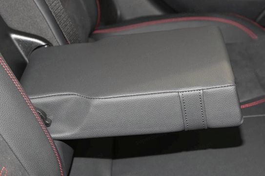 Mercedes CLA 250 e AMG Line