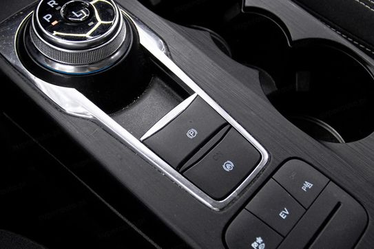 Ford Kuga 2.5FWD Titanium X