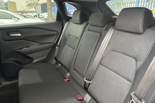 Nissan Qashqai N-Connecta 1.3 DIG-T mHEV  Xtronic