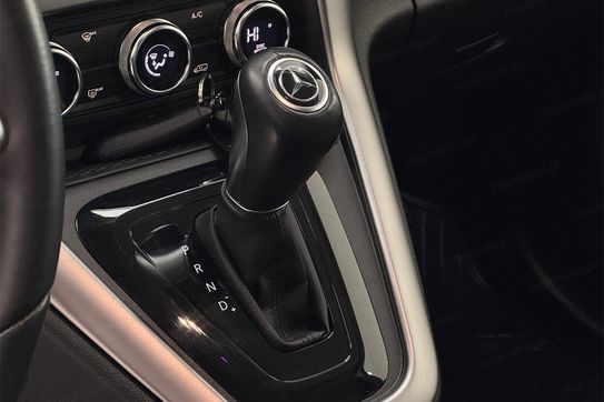 Mercedes T klasa T180d L1H1 Progressive AT