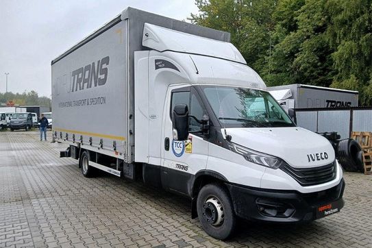 Iveco Daily 70C18 Zabudowa + Tył spanie