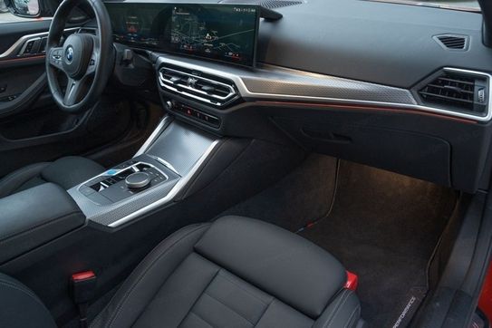 BMW i4 eDrive35
