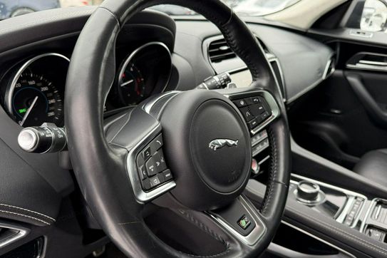 Jaguar F-Pace i4D AWD R-Sport