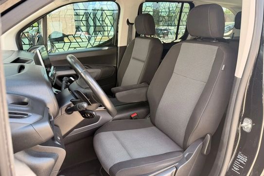 Toyota Proace City Verso 1.2 d-4T Family